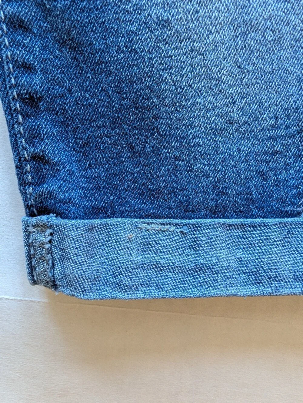 Y2K High Waisted Embroidered Wing Pocket Pedal Pushers Jorts SMALL Blue